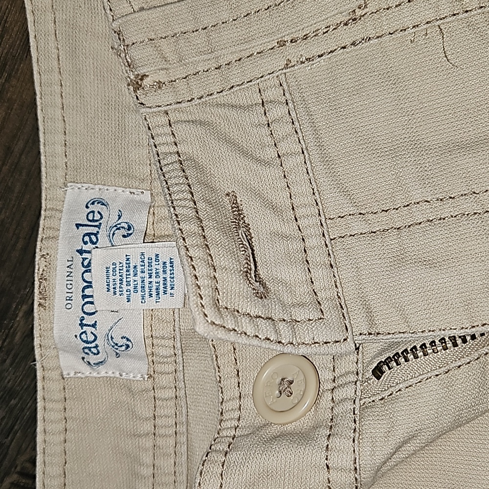 Shorts - Picture 4 of 6